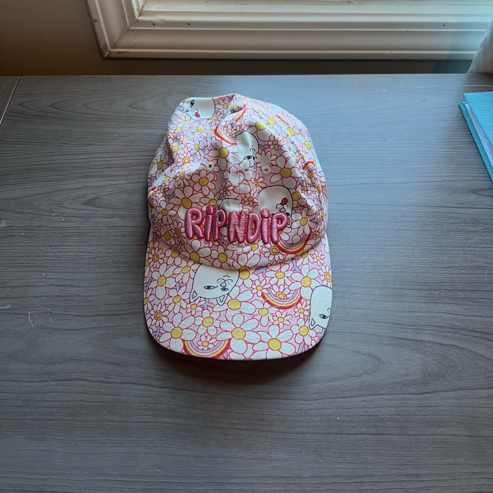 PINK FLORAL RIPNDIP HAT